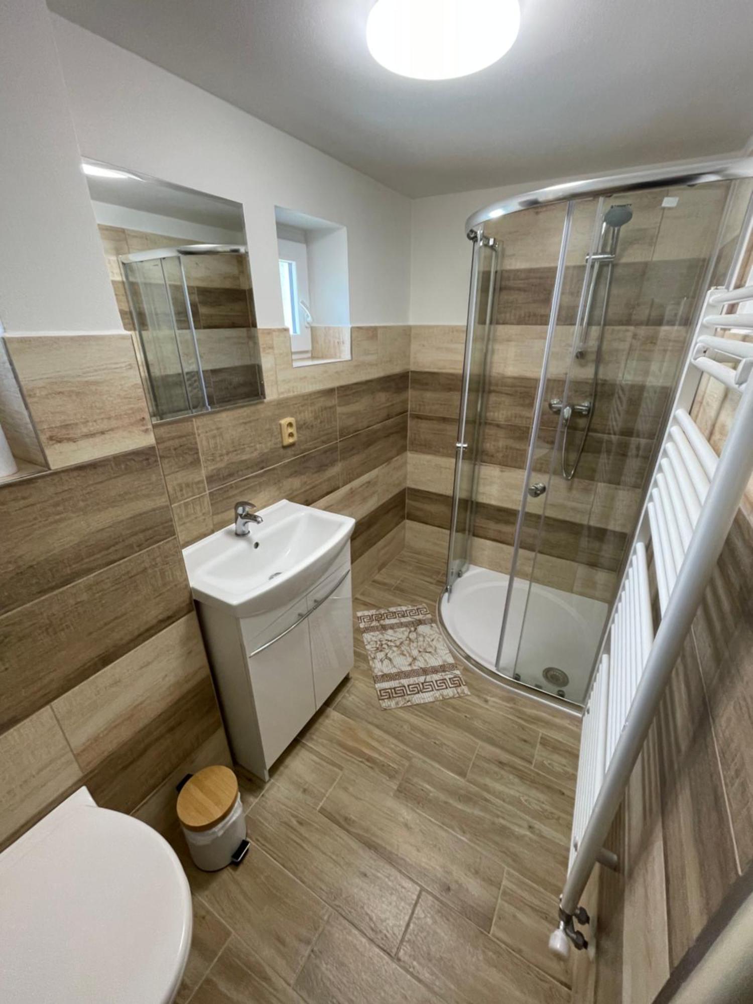 Apartmany Ferie Decin Luaran gambar